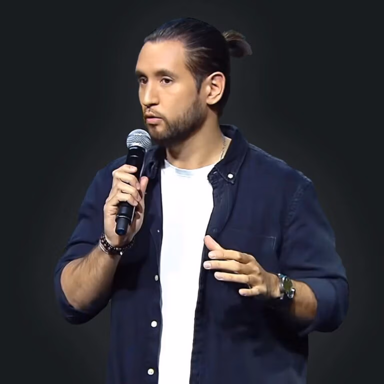 Odah Sama en spectacle de stand-up