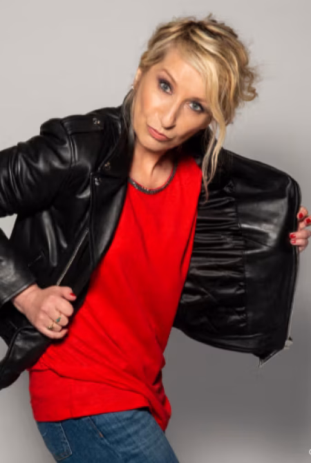 Elisabeth Buffet en spectacle à nantes et en tournée dans toute la France